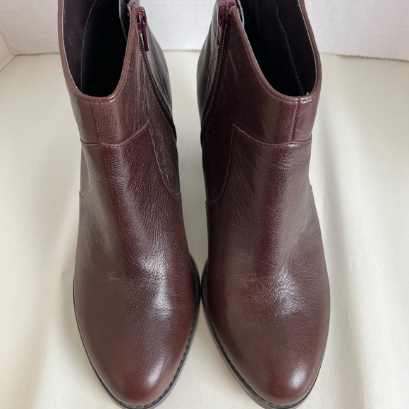 Market & Spruce boots - Picture 2 of 6